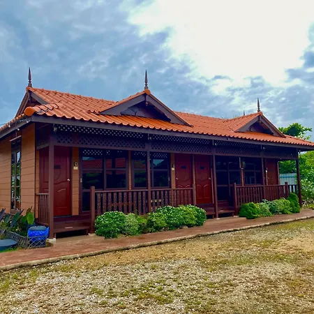 Inap Nekmi Kuala Terengganu With Pool Villa Luaran gambar