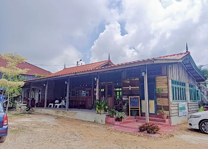Inap Nekmi Kuala Terengganu With Pool
