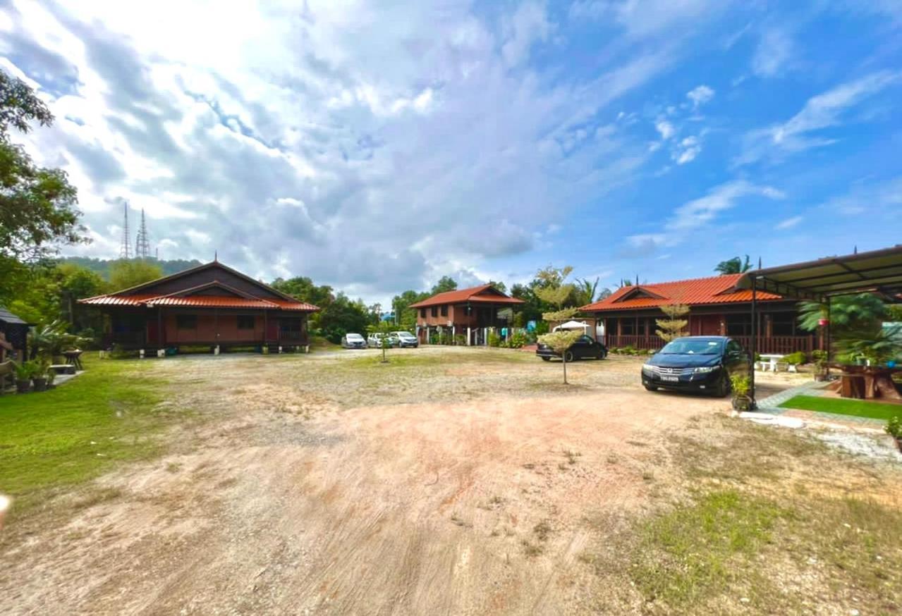 Inap Nekmi With Pool Chalet *