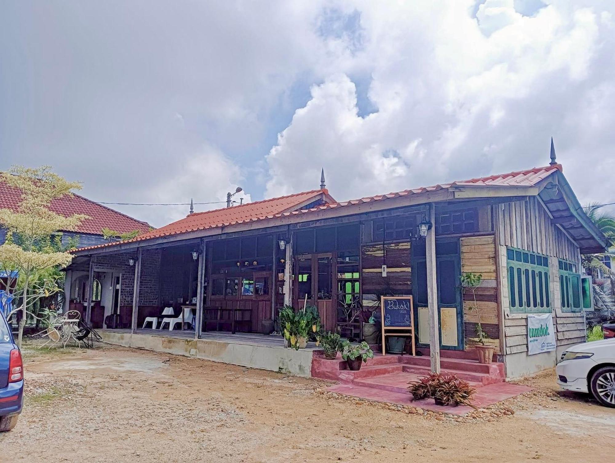 Inap Nekmi With Pool Chalet *
